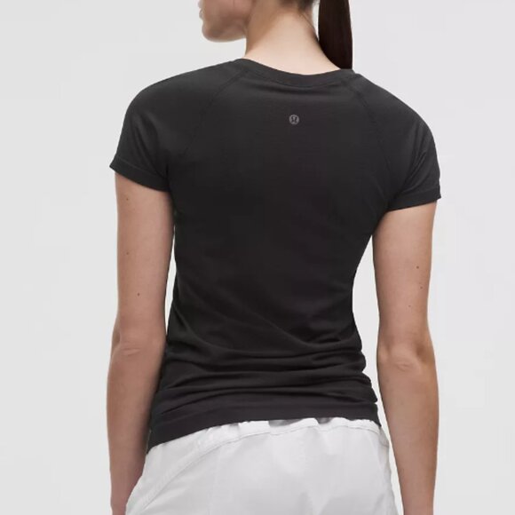 Lululemon Swiftly Tech Short Sleeve 2.0 Gradient Block Pomegranate-Size 8 - Picture 6 of 6